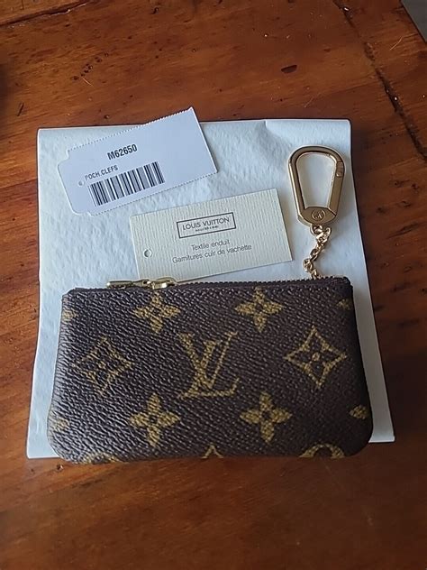 louis vuitton key pouch m62650